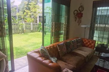 Lepironia Gardens, Setia Eco Glades