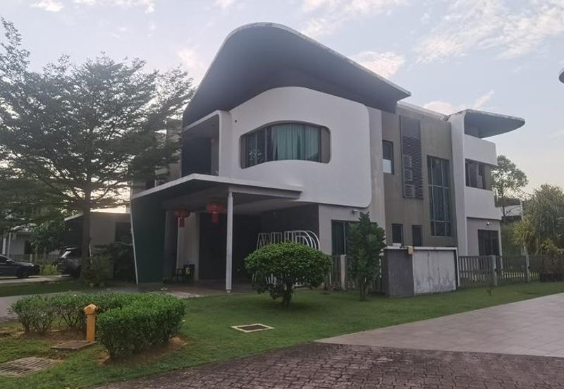 Lepironia Gardens, Setia Eco Glades