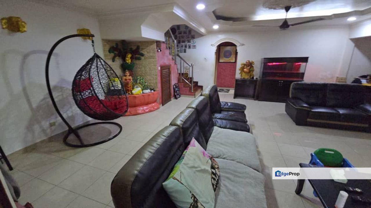 Taman Taming Jaya Balakong Semi D Corner Lot, Selangor, Balakong