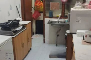 Subang Perdana Goodyear Court 9