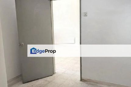 Desa Cempaka Nilai 1 Storey Terrace, Negeri Sembilan, Nilai