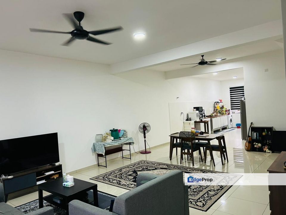 Suriman 2 Bandar Sri Sendayan 2 Storey Terrace, Negeri Sembilan, Seremban