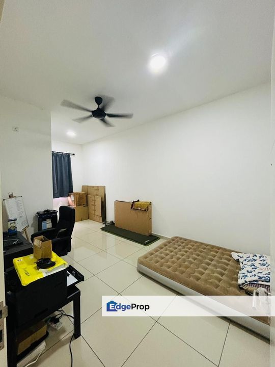 Suriman 2 Bandar Sri Sendayan 2 Storey Terrace, Negeri Sembilan, Seremban