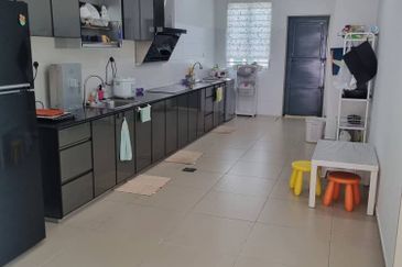 HIJAYU 3A @ BANDAR SRI SENDAYAN