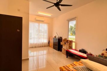 HIJAYU 3B @ BANDAR SRI SENDAYAN