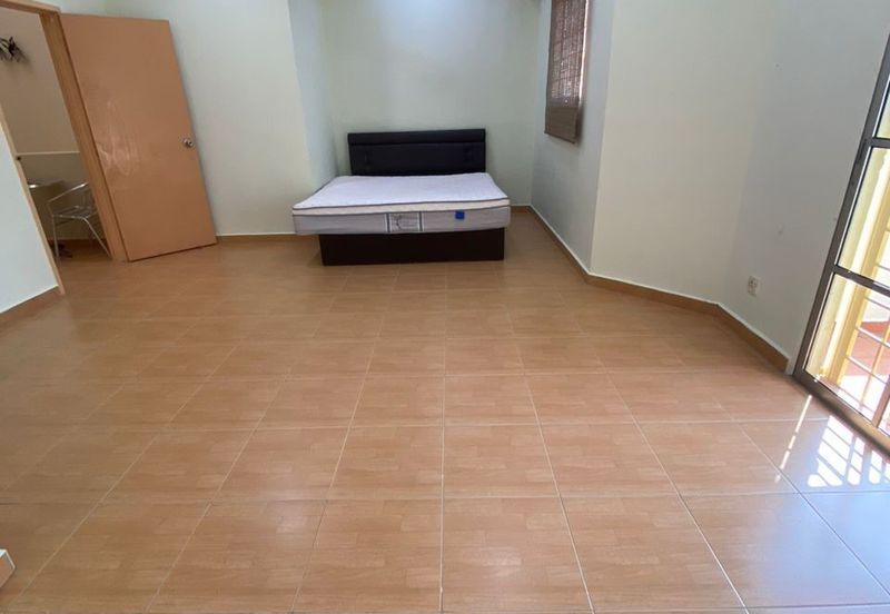 Bandar Dataran Segar