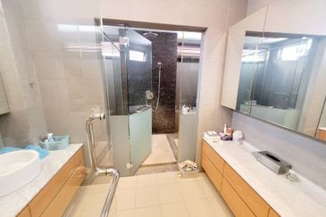 Bandar Puteri 9 Puchong 2.5 Storey Bungalow