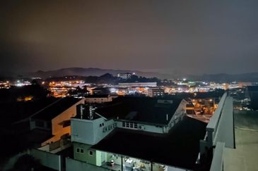 Taman Sri Hijau ( New Green Park )