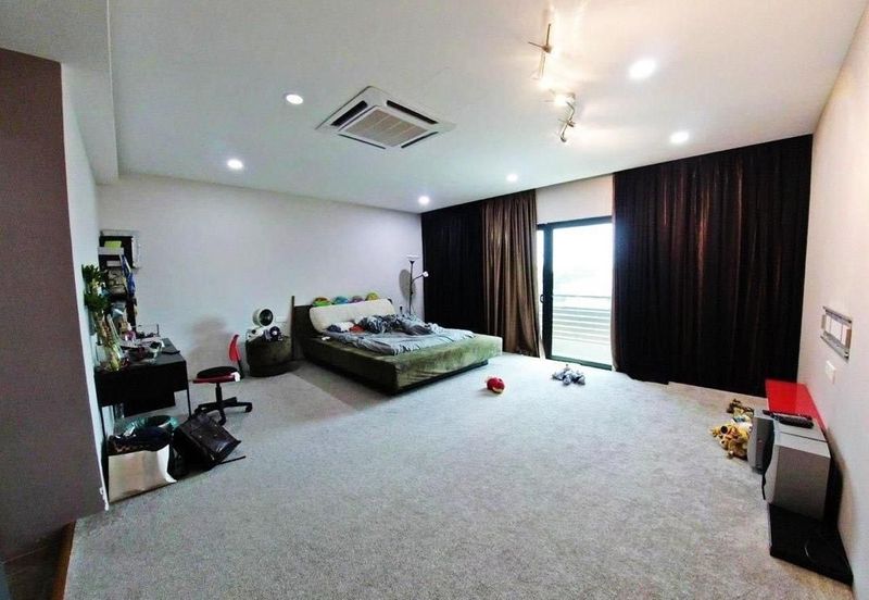 Taman Sri Hijau ( New Green Park )