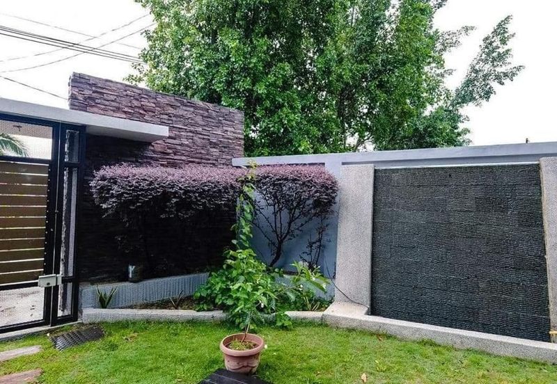 Taman Sri Hijau ( New Green Park )