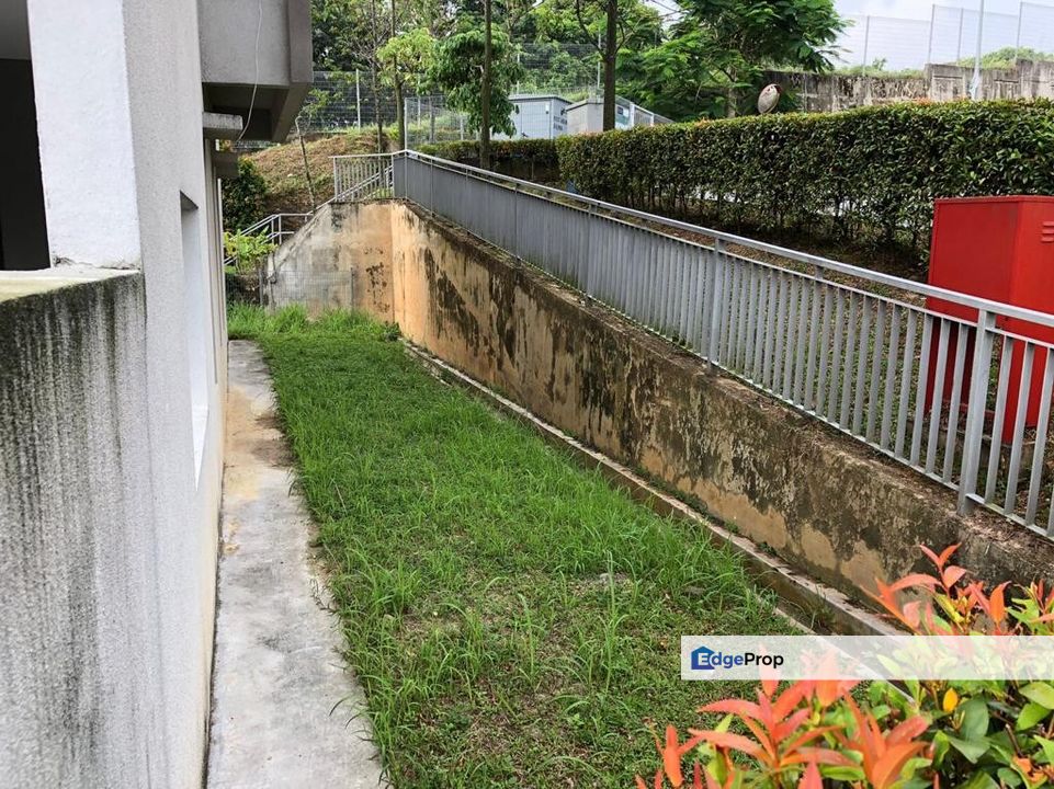 Puchong South Andana D’Alpinia 2.5 Storey Garden Villa   , Selangor, Puchong
