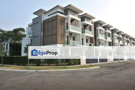 Puchong South Reflexion Pool Villa 3 Storey SuperLink House, Selangor, Puchong