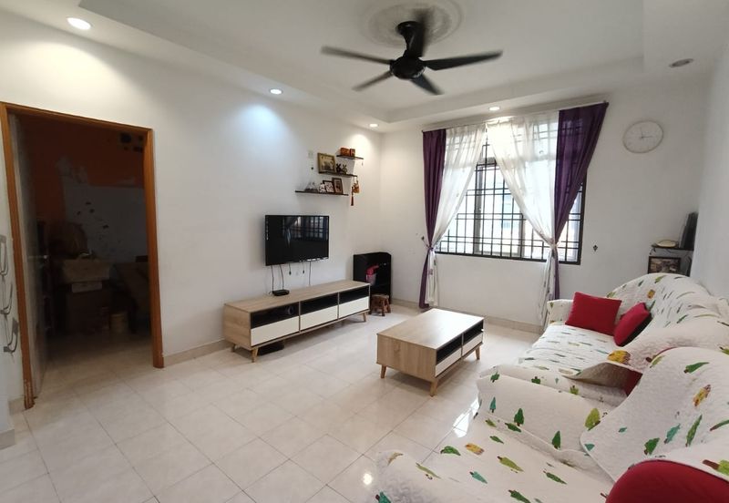 Nusa Villa Townhouse