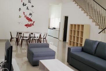 Austin Residence @Taman Mount Austin