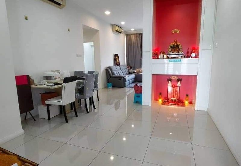 The WaterEdge Residences