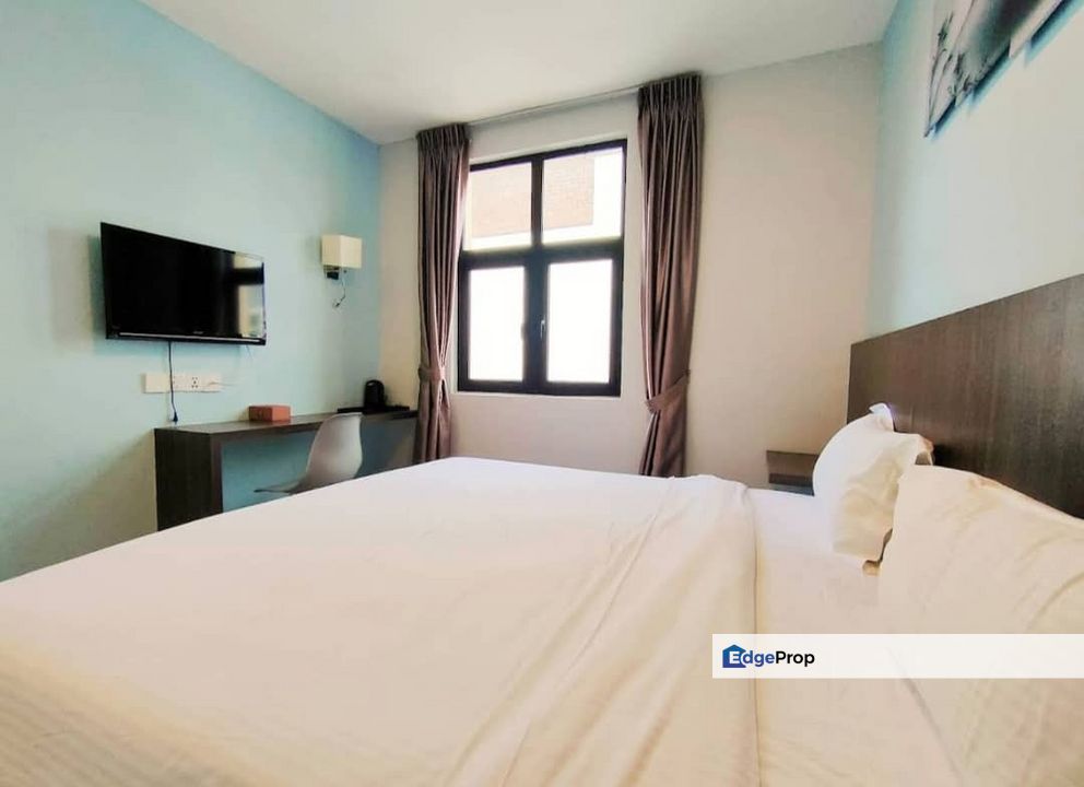Taman Nusa Sentral, Nusajaya, Johor, 3 Storey Shop Lot, Budget Hotel Unit, Operation as Hotel, 22x75, Johor, 