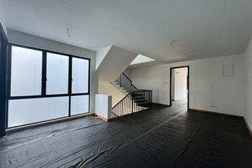 Senibong Cove Waterway Residences