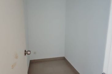 D Rich Executive Suites