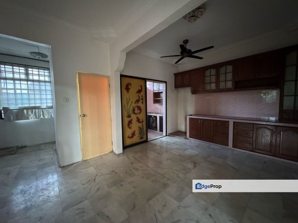 Taman Universiti, Skudai, Johor, 2 Storey House with 20ft Land, Extended Unit, Johor, Skudai