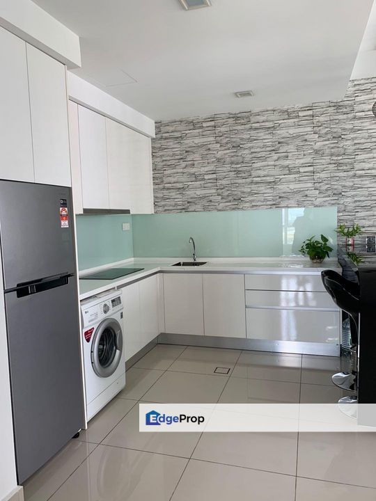 Tropez Residences @ Danga Bay, Johor Bahru, Johor, Renovated, Fully Furnished, Corner, 1 plus 1 Bed, Johor, Johor Bahru