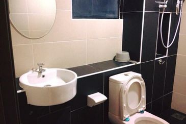 Seri Austin Luxury Apartment