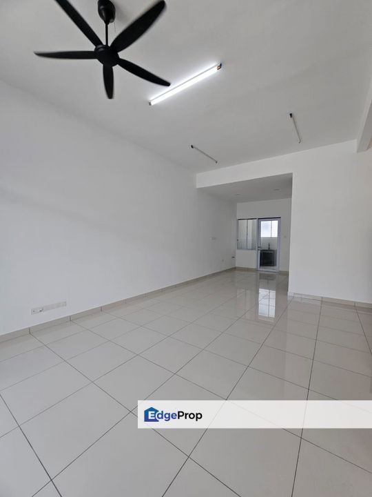 Emerald Residenz @ Bandar Seri Alam, Masai, Johor, 2 Storey House 22x70, Renovated Kitchen Unit, Gated Guarded, Johor, Masai