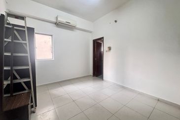 Pelita Indah Condominium