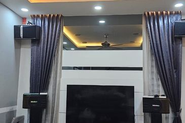 Austin Residence @Taman Mount Austin