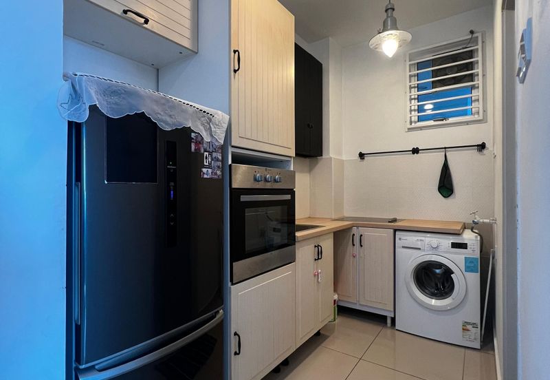 D Rich Executive Suites