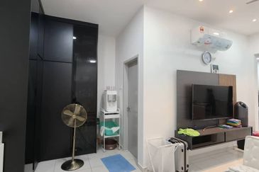 Austin Residence @Taman Mount Austin