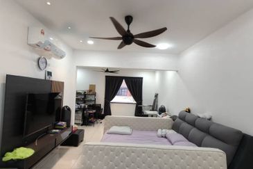 Austin Residence @Taman Mount Austin