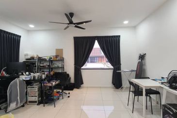 Austin Residence @Taman Mount Austin