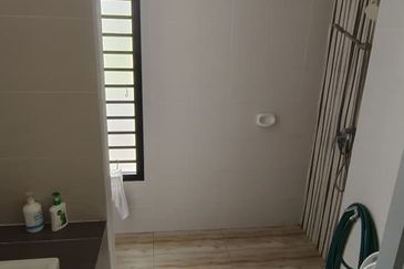 Garden Villa @ Bukit Indah 2