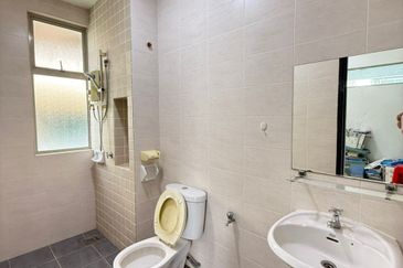 Horizon Hills, Horizon Hills, Johor, 2 Storey Semi D 35x90, Renovated, Golf View, 4 plus 1