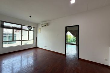 Horizon Hills, Horizon Hills, Johor, 2 Storey Semi D 35x90, Renovated, Golf View, 4 plus 1