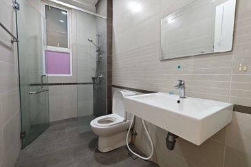 D'Suites , Akasia Horizon