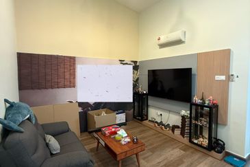 Austin Residence @Taman Mount Austin