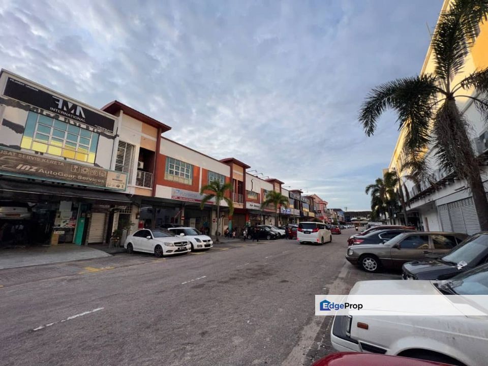Taman Daya, Tebrau, Johor Bahru, Johor, 3 Storey Shop Lot 22x70, 2 Units For Sale, Johor, Johor Bahru
