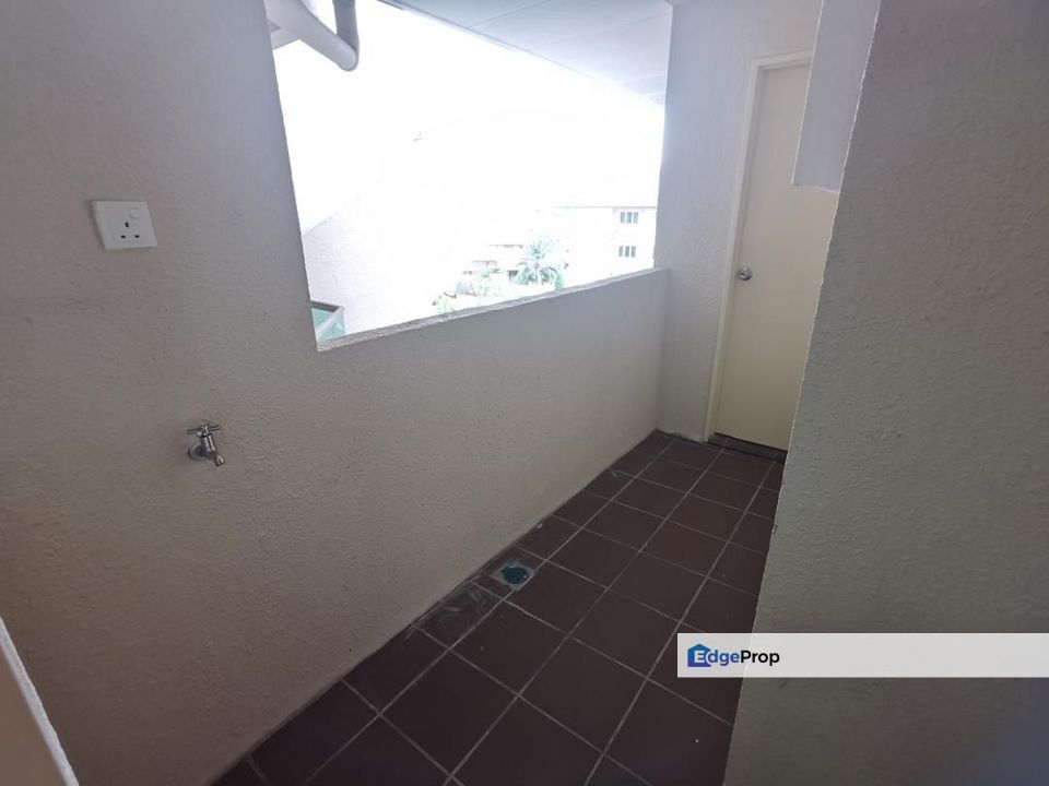 Larkin Residence, Johor Bahru, Johor, 3 Beds 2 Baths, 2 Parking Spaces, High Level, Johor, Johor Bahru