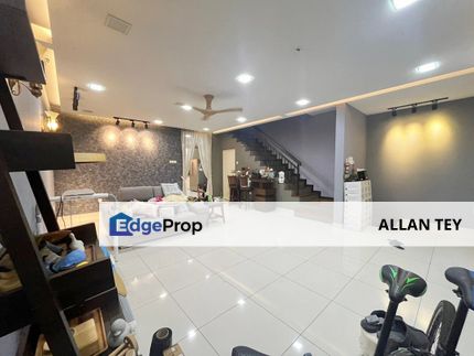 Rini Residences / 2 Storey Terrace House / Renovated Unit, Johor, Skudai