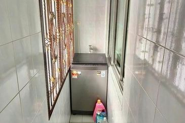 Taman Nusa Bestari 2