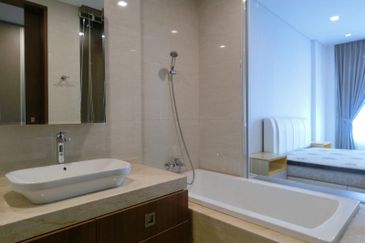 Puteri Cove Residences