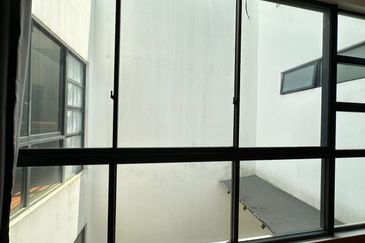 The Hills Residences, Senibong Cove