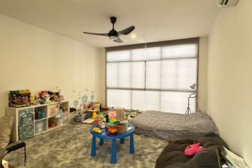 The Hills Residences, Senibong Cove