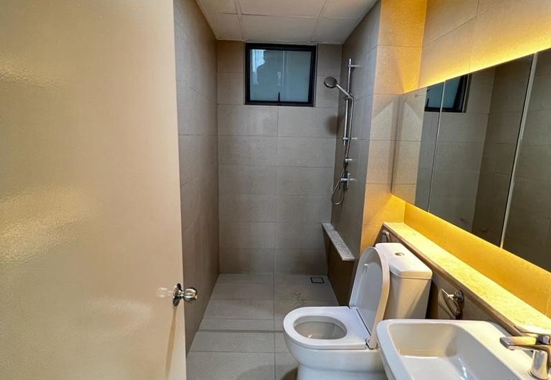 The WaterEdge Residences