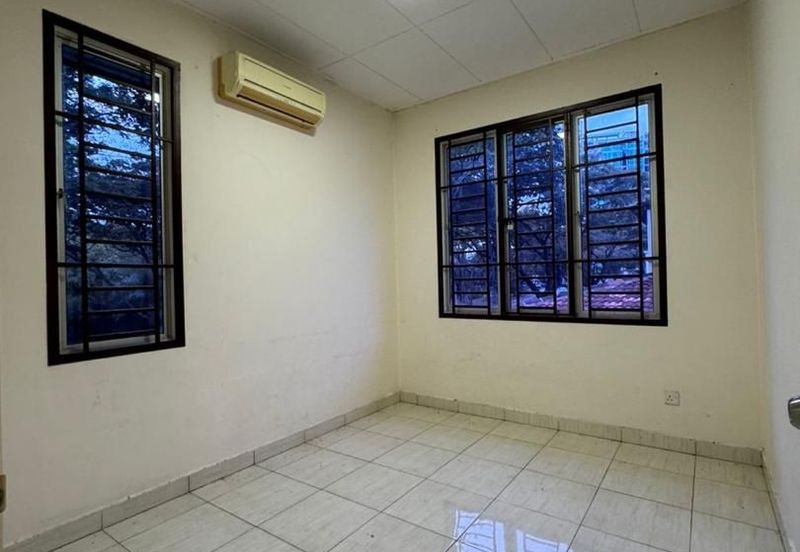 Taman Austin Perdana