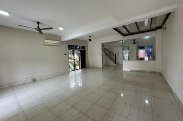 Taman Austin Perdana