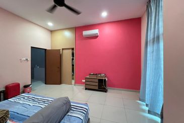 Austin Residence @Taman Mount Austin