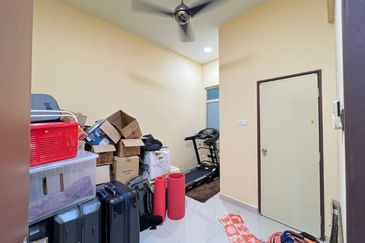 Austin Residence @Taman Mount Austin