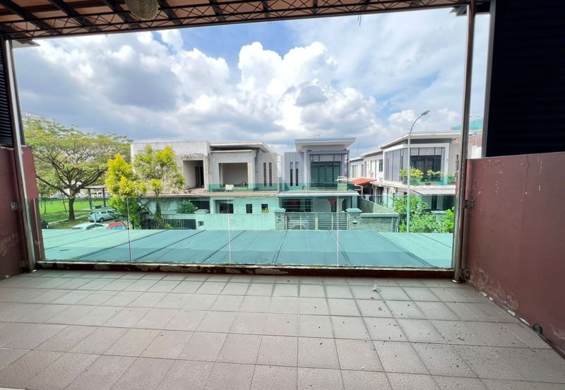 Austin Residence @Taman Mount Austin